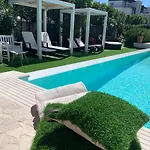 White House Luxury Hospitality 게스트하우스
