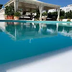 White House Luxury Hospitality 4*