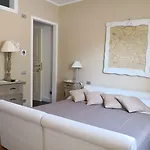 White House Luxury Hospitality 게스트하우스 4*