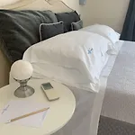 게스트하우스 White House Luxury Hospitality 올비아