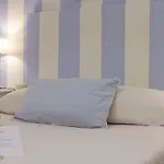 White House Luxury Hospitality 4* 올비아