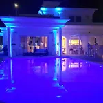 White House Luxury Hospitality 게스트하우스 4*