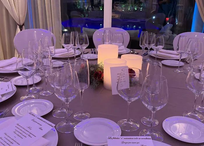 White House Luxury Hospitality בית הארחה 4*