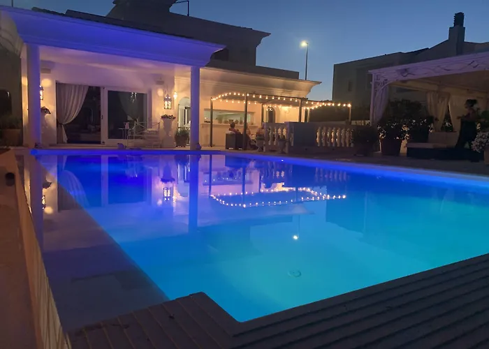 White House Luxury Hospitality