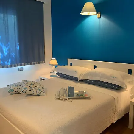 White House Luxury Hospitality Πανσιόν 2*