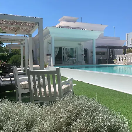 Pensionat White House Luxury Hospitality Olbia