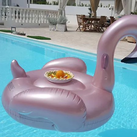 White House Luxury Hospitality 4* Olbia