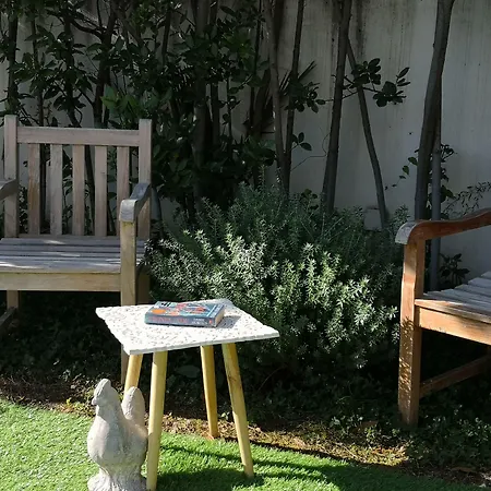 Gasthuis White House Luxury Hospitality