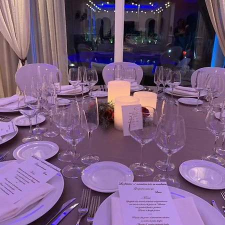 White House Luxury Hospitality Pensionat 4*