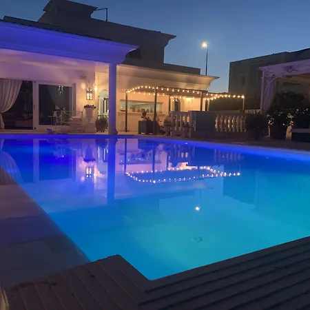 White House Luxury Hospitality