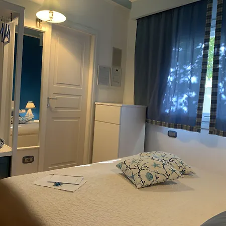 Konukevi White House Luxury Hospitality