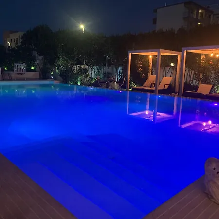 White House Luxury Hospitality 4* Olbia