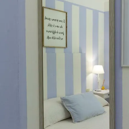 White House Luxury Hospitality Πανσιόν Όλμπια