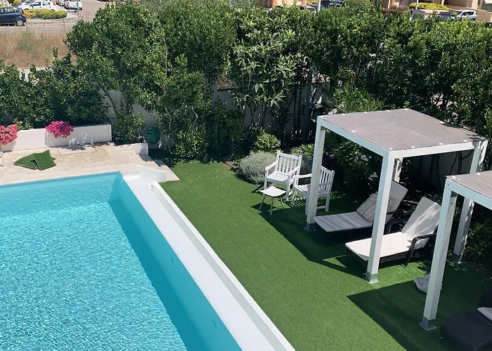 White House Luxury Hospitality